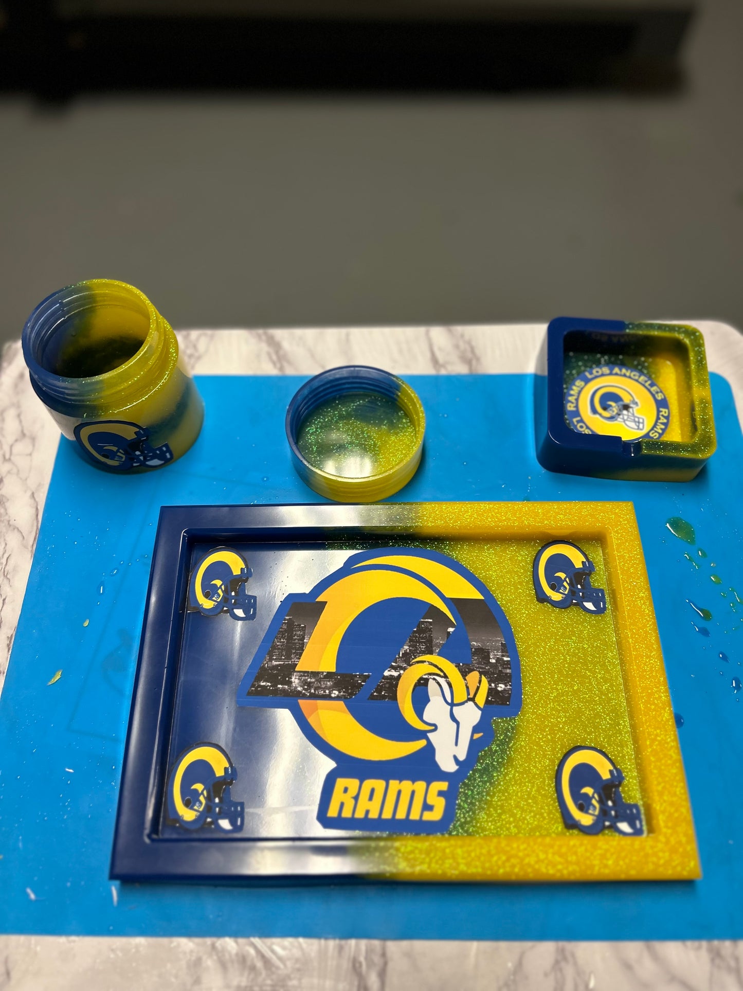 LA Rams rolling tray