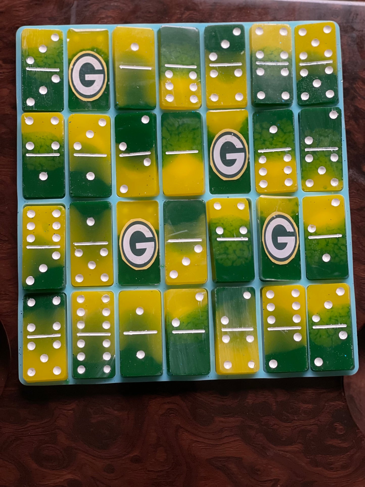 Green Bay dominoes